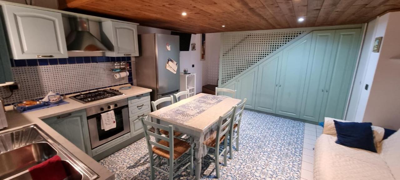 Апартаменты L'Ancorotto Azzurro Гаэта Экстерьер фото