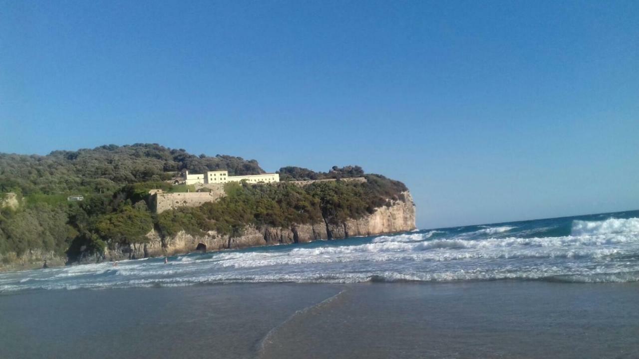 Апартаменты L'Ancorotto Azzurro Гаэта Экстерьер фото